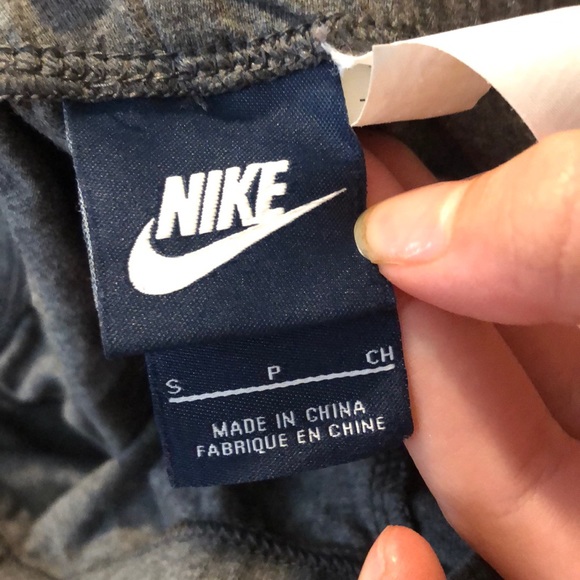 Leggings - Picture 2 of 2